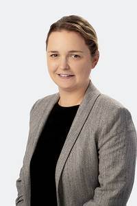 Frau Küpper(Sekretariat | Auskunft)